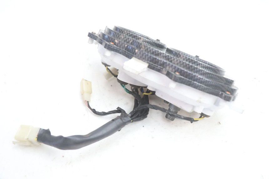 photo de COMPTEUR  RIDE RACE GT 2T 50 (2012 - 2017) - Points de fixation