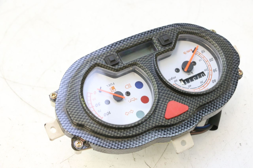 photo de COMPTEUR  ORCAL RAPTOR 50 (2015 - 2021) - Autre angle de vue