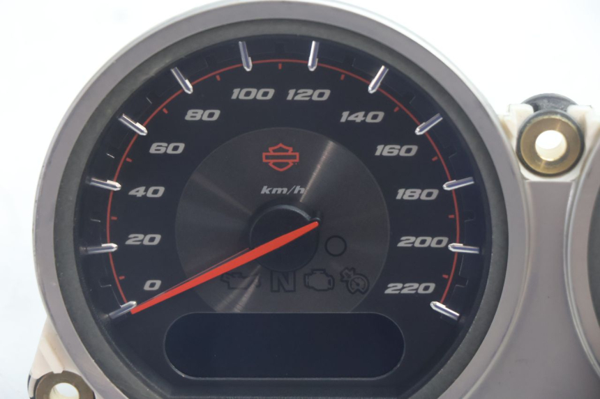 photo de COMPTEUR  HARLEY DAVIDSON ROAD GLIDE FLTRXSE 1920 (2018 - 2022) - Détail de la pièce