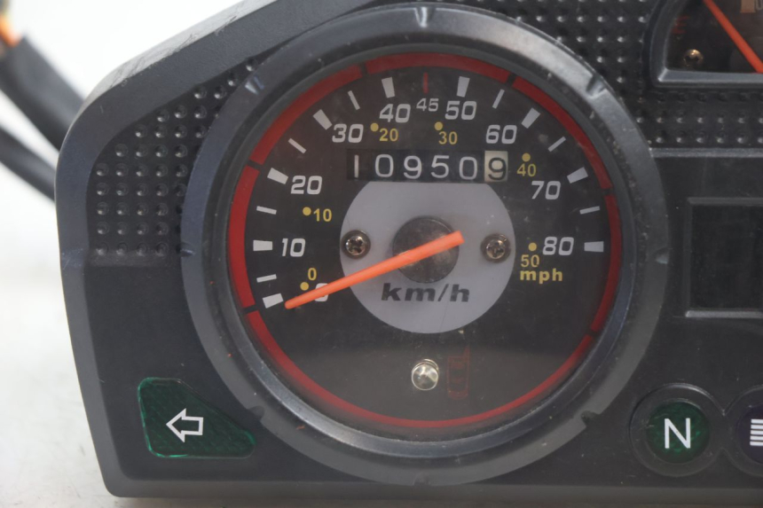 photo de COMPTEUR  YAMASAKI ROADSTER 50 (2013 - 2018) - Détail de la pièce