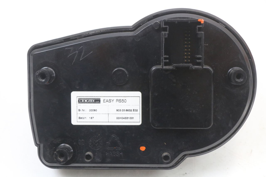 photo de COMPTEUR  APRILIA RS 50 (2006 - 2010) - Points de fixation