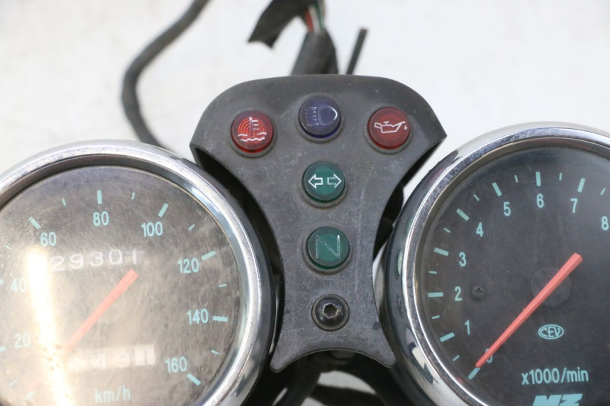 photo de COMPTEUR  MZ RT 125 (2000 - 2008) - Points de fixation