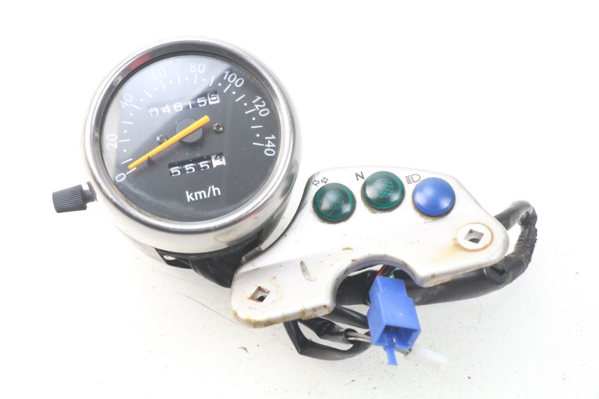 Clignotant Avant Droit Neuf Pour Suzuki RV 125 (1976) – Réf 347480-603260