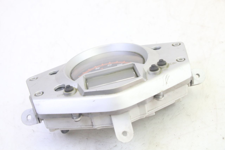 photo de COMPTEUR  DAELIM S1 125 (2007 - 2016) - Marquages et références