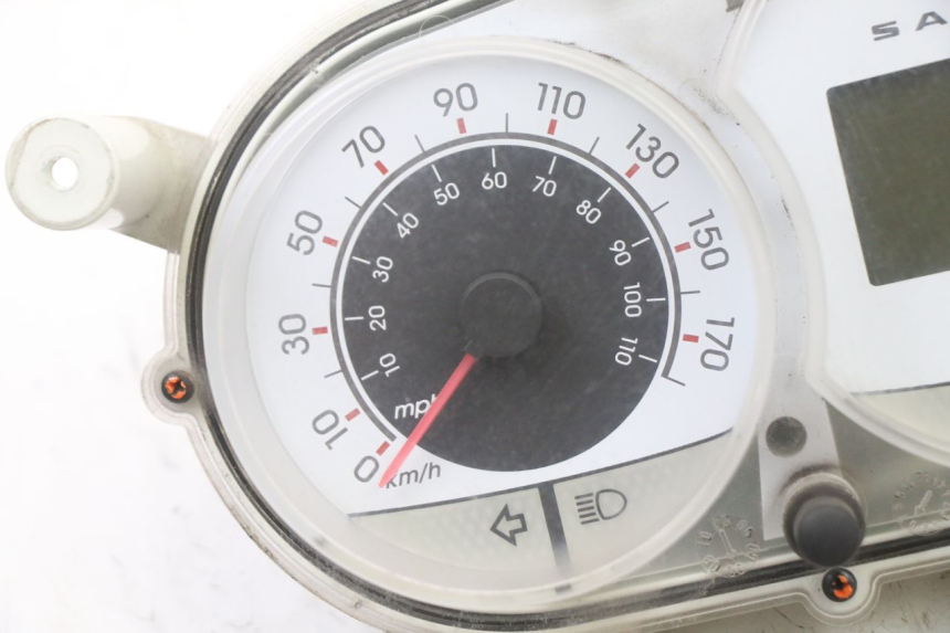 photo de COMPTEUR PEUGEOT SATELIS COMPRESSOR K15 125 (2006 - 2009)