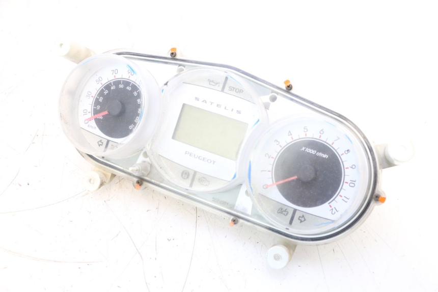 photo de COMPTEUR PEUGEOT SATELIS COMPRESSOR K15 125 (2006 - 2009) - Focus structure