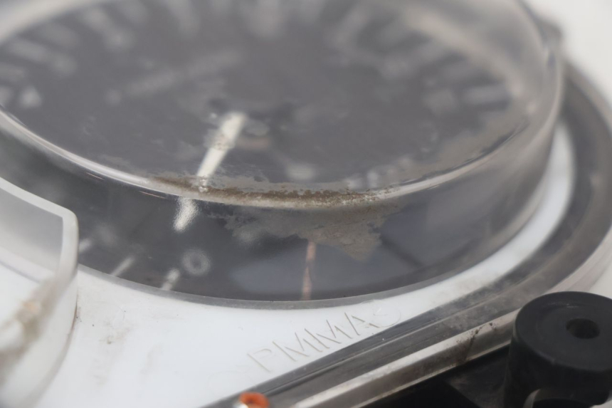 photo de COMPTEUR  PEUGEOT SATELIS 125 (2013 - 2018) - État de surface