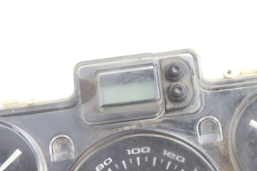 photo de COMPTEUR  APRILIA SCARABEO GT 125 (1999 - 2007) - Autre angle de vue
