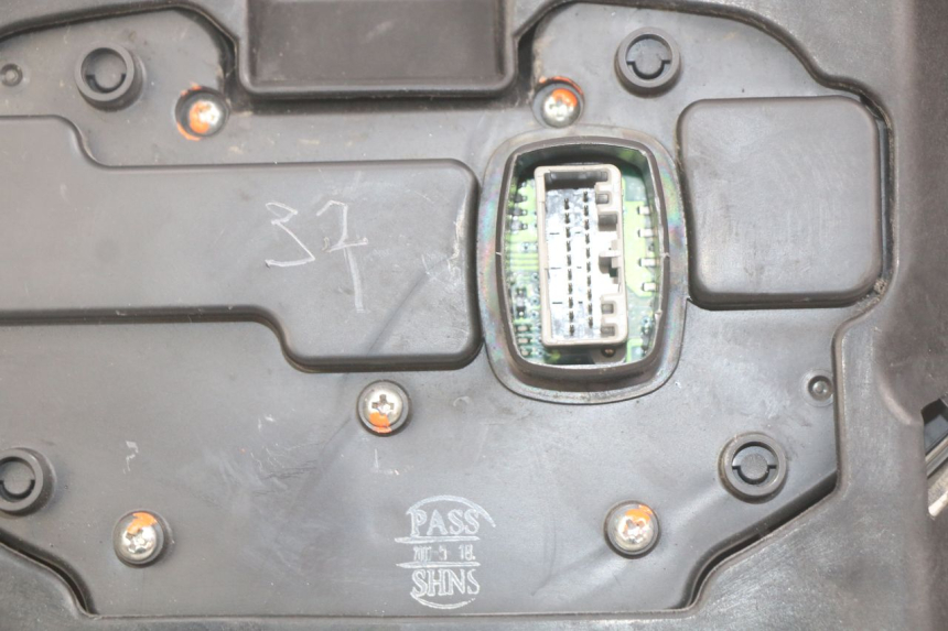 photo de COMPTEUR APRILIA SCARABEO LIGHT 125 (2007 - 2011)