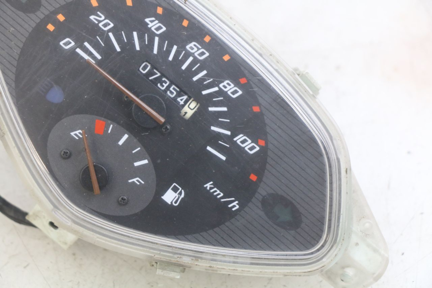 photo de COMPTEUR HONDA SCV LEAD 100 (2003 - 2007)