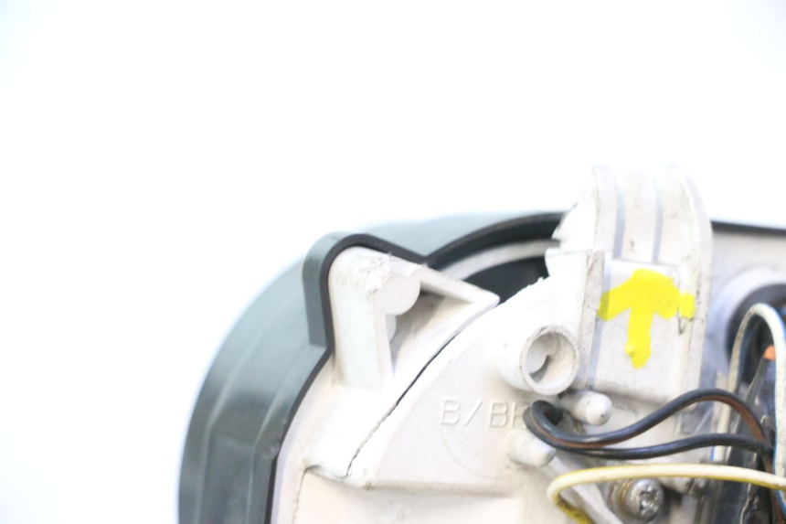 photo de COMPTEUR  HONDA SH 125 (2001 - 2003) - Détails caractéristiques