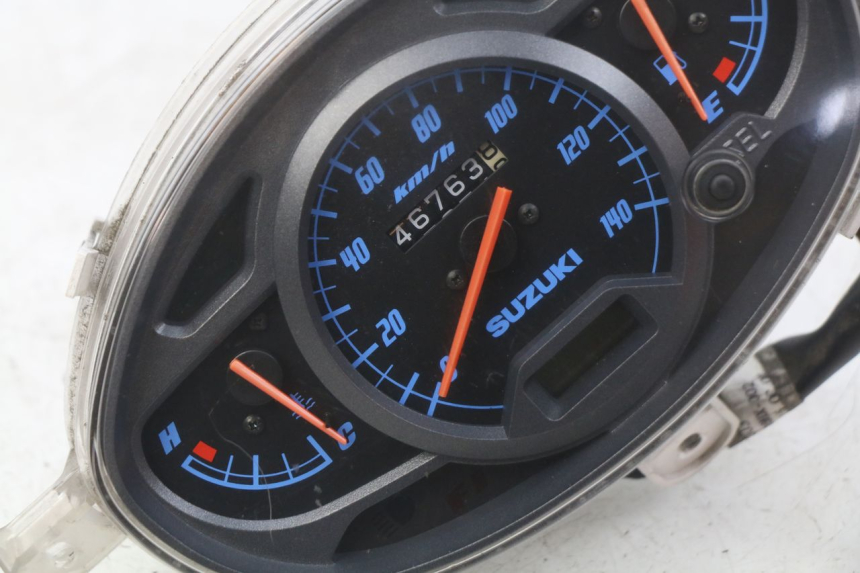 photo de COMPTEUR  SUZUKI SIXTEEN 125 (2008 - 2010) - Détail de la pièce