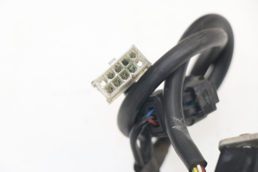 photo de COMPTEUR  PEUGEOT SPEEDFIGHT 2 AC 50 (2000 - 2009) - Points de fixation