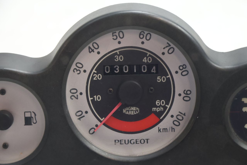 photo de COMPTEUR  PEUGEOT SPEEDFIGHT 2 AC 50 (2000 - 2009) - Zoom état d’usage