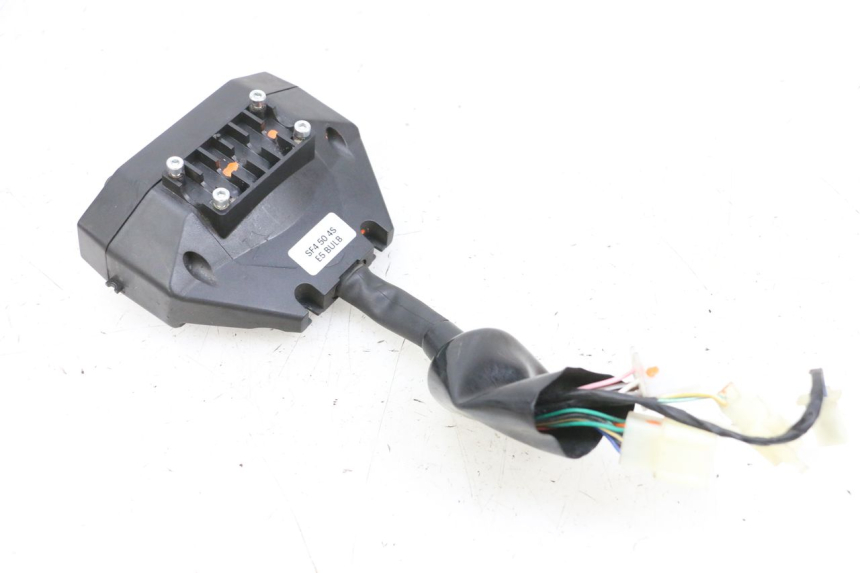 photo de COMPTEUR  PEUGEOT SPEEDFIGHT 4 4T EFI 50 (2021 - 2025) - État de surface