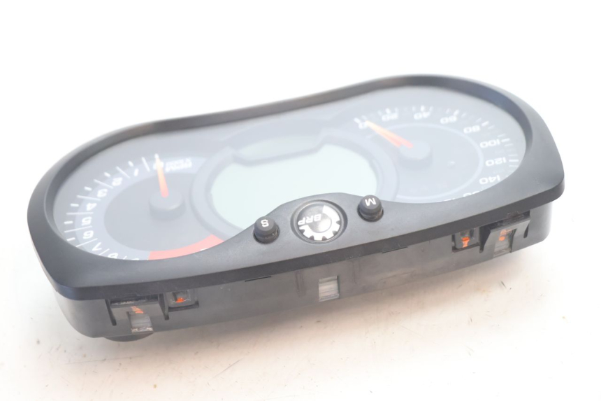 photo de COMPTEUR  CAN-AM SPYDER RS 1000 (2008 - 2012) - Points de fixation