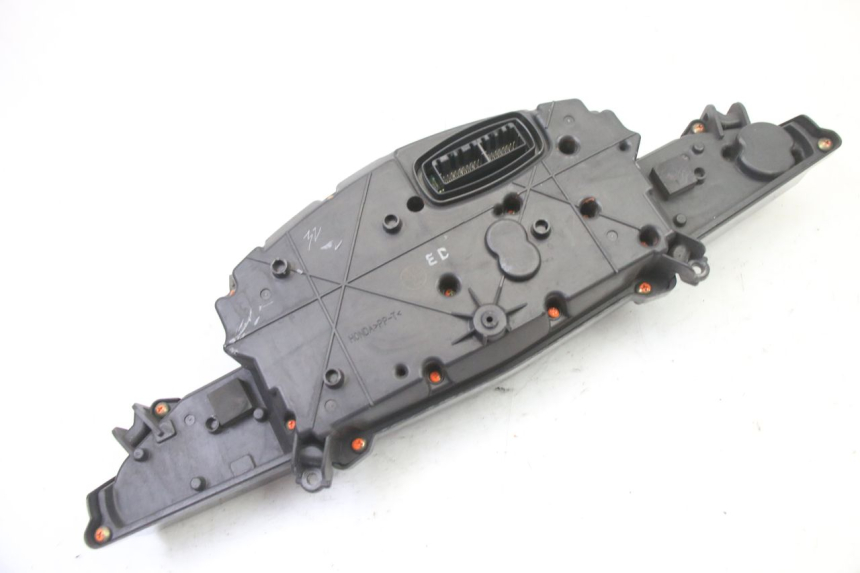 photo de COMPTEUR  HONDA ST PAN EUROPEAN 1300 (2002 - 2013)
