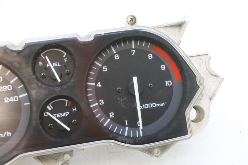 photo de COMPTEUR  HONDA ST PAN EUROPEAN 1100 (1990 - 2002) - Détails caractéristiques