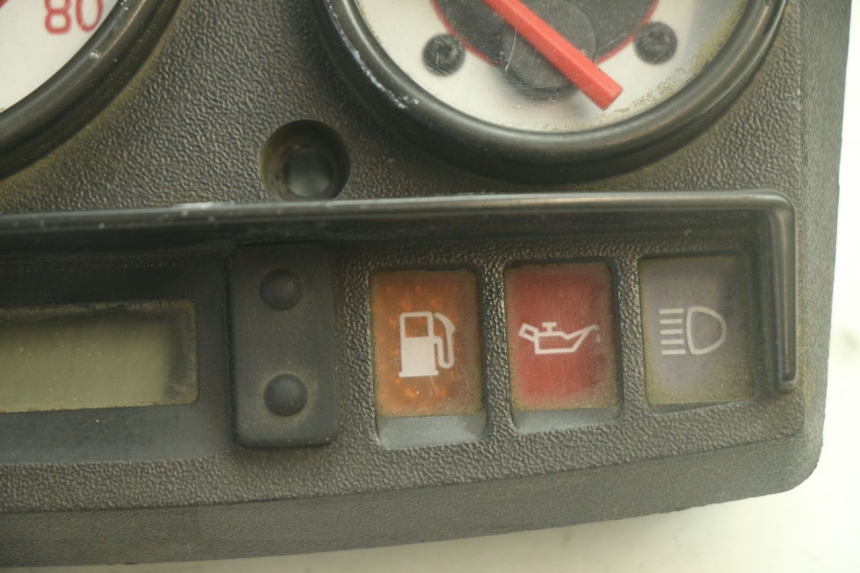 photo de COMPTEUR  GILERA STALKER 50 (2004 - 2014) - Gros plan technique