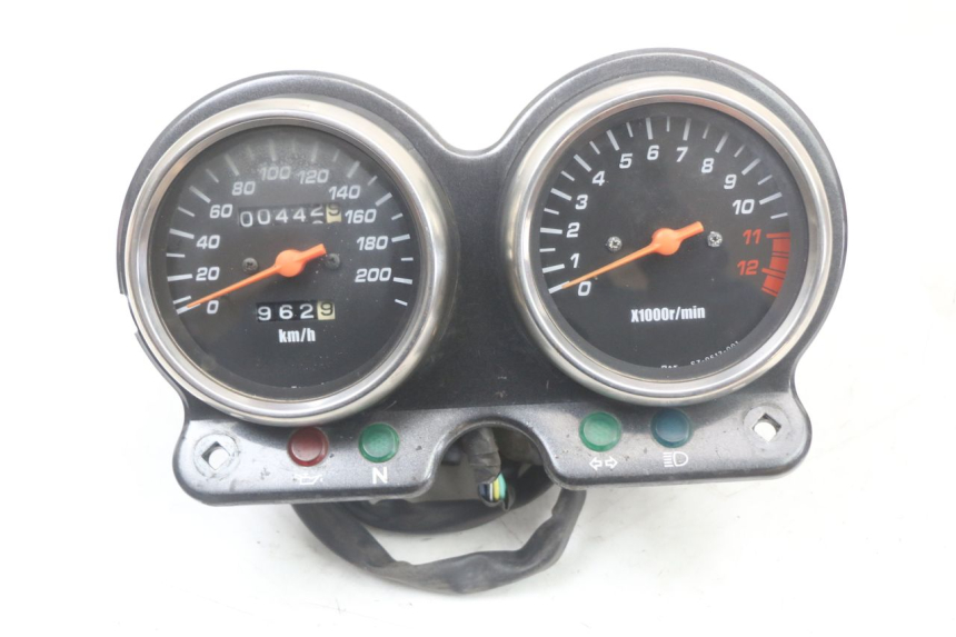 photo de COMPTEUR  SUZUKI GS F 500 (2004 - 2007)