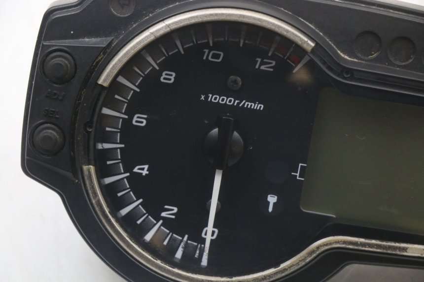 photo de COMPTEUR  SUZUKI GSR 750 (2011 - 2017)