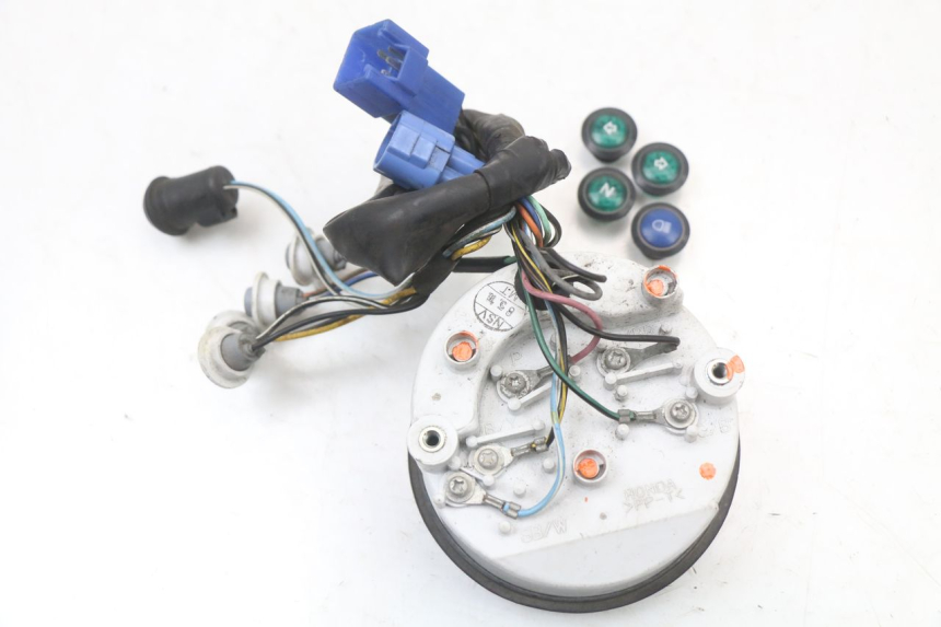 photo de COMPTEUR  SUZUKI VL INTRUDER 125 (2004 - 2007)