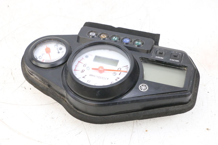 photo de COMPTEUR  YAMAHA TDM ABS 900 (2002 - 2014) - Détails caractéristiques