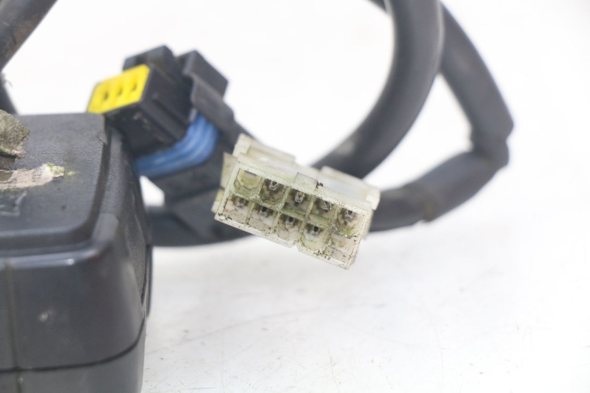 photo de COMPTEUR PEUGEOT TKR TREKKER FURIOUS 50 (2005 - 2014) - État de surface