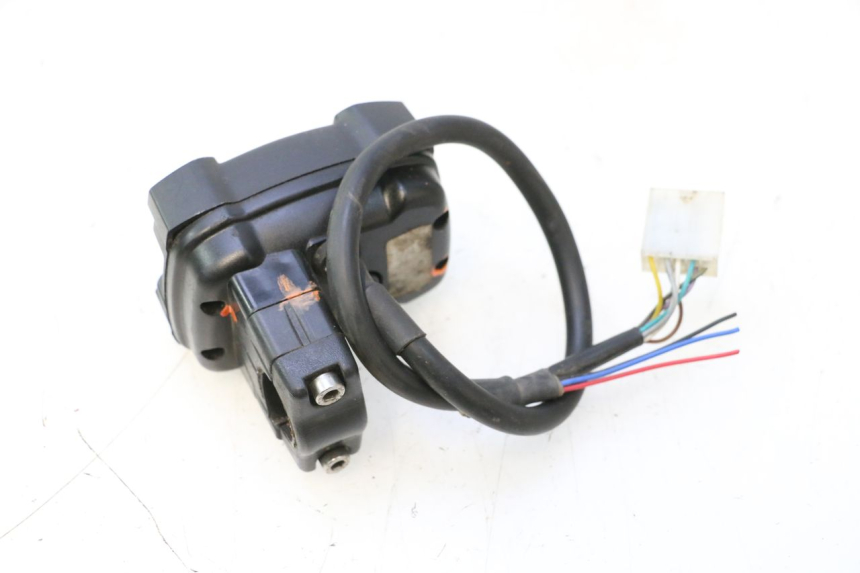 photo de COMPTEUR PEUGEOT TKR TREKKER FURIOUS 50 (2005 - 2014) - Vue rapprochée