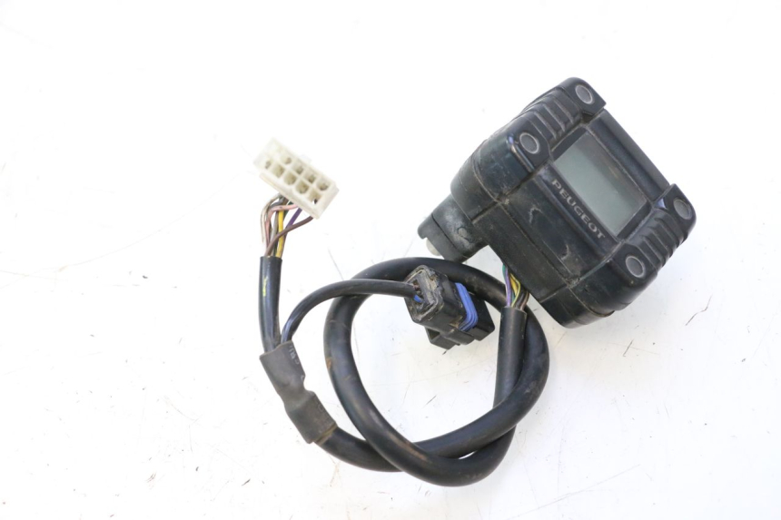 photo de COMPTEUR PEUGEOT TKR TREKKER FURIOUS 50 (2005 - 2014) - Détail de la pièce