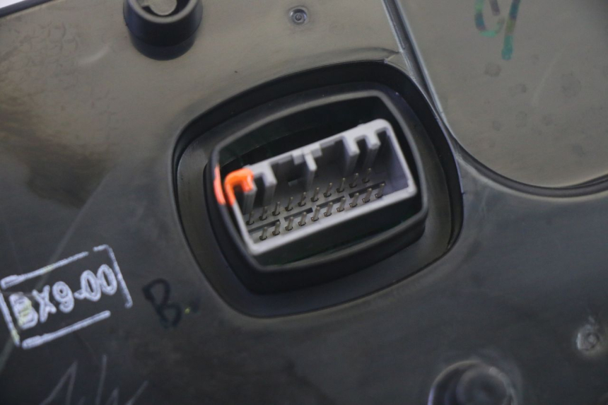 photo de COMPTEUR  YAMAHA TRICITY 300 (2020 - 2024) - Marquages et références