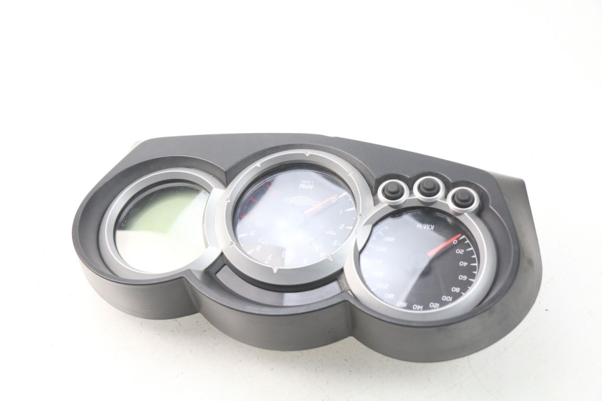 photo de COMPTEUR  TRIUMPH SPRINT ST ABS 1050 (2005 - 2007)