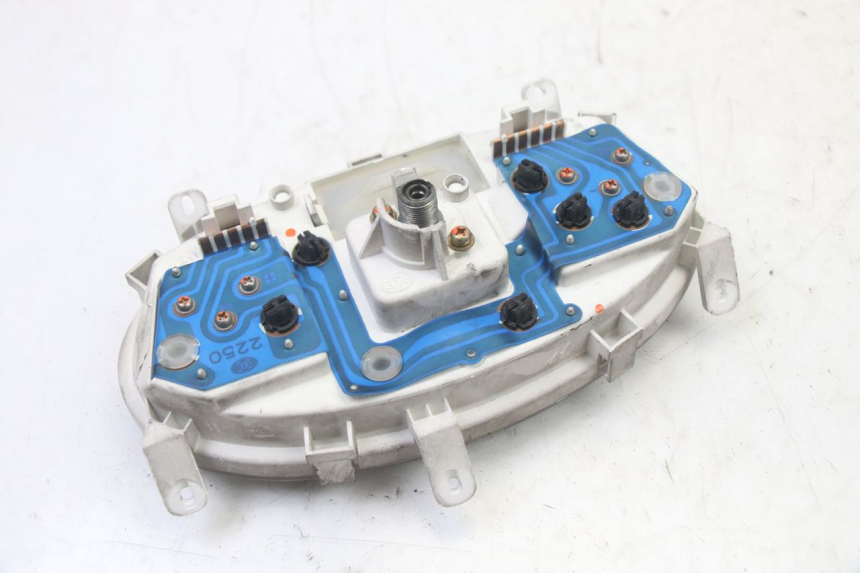 photo de COMPTEUR SUZUKI UH BURGMAN 125 (2002 - 2006)