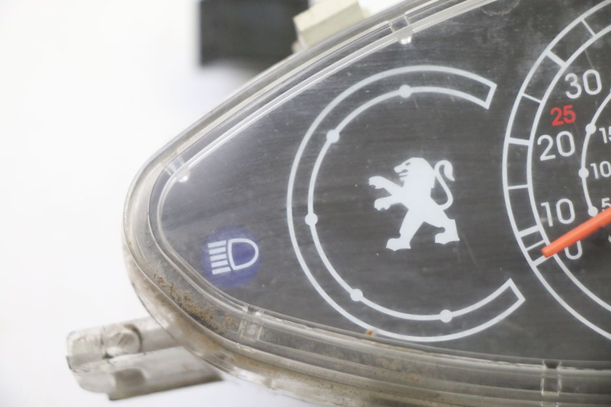 photo de COMPTEUR PEUGEOT V-CLIC VCLIC 50 (2007 - 2013)