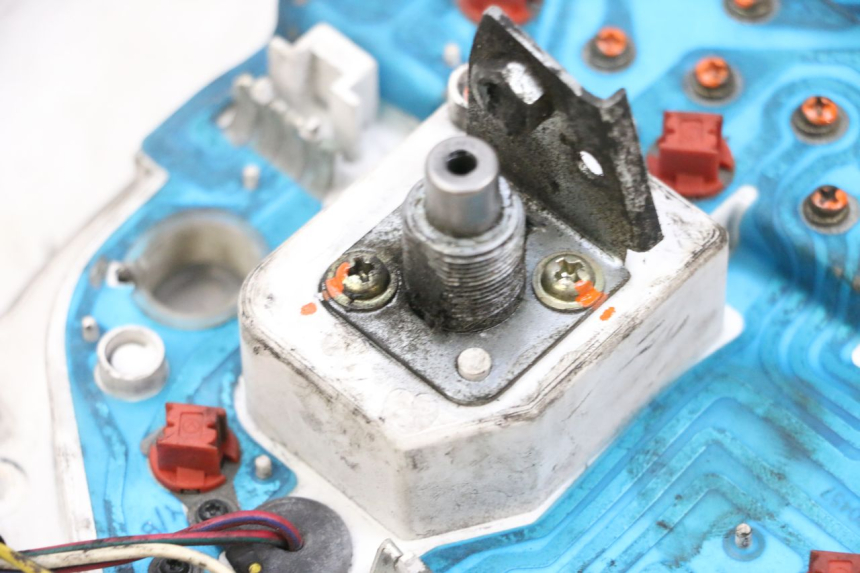 photo de COMPTEUR  PIAGGIO VESPA GTS SUPER IE 125 (2009 - 2016) - État de surface