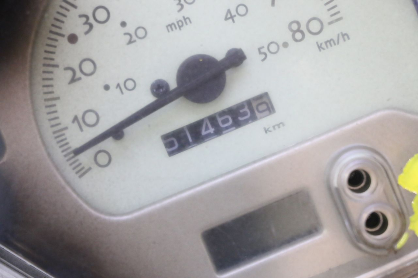 photo de COMPTEUR PIAGGIO VESPA LX 2T 50 (2005 - 2013) - Zoom composants