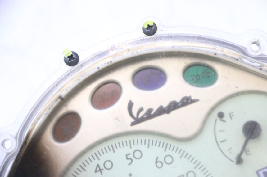 photo de COMPTEUR PIAGGIO VESPA LX 2T 50 (2005 - 2013) - Inspection visuelle