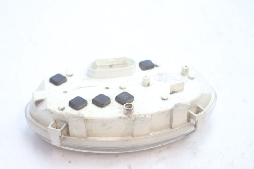 photo de COMPTEUR  PEUGEOT VIVACITY 50 (1998 - 2003) - Points de fixation