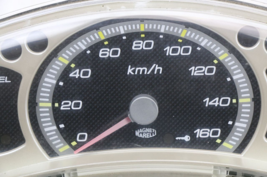 photo de COMPTEUR YAMAHA X-MAX XMAX 250 (2006 - 2009)