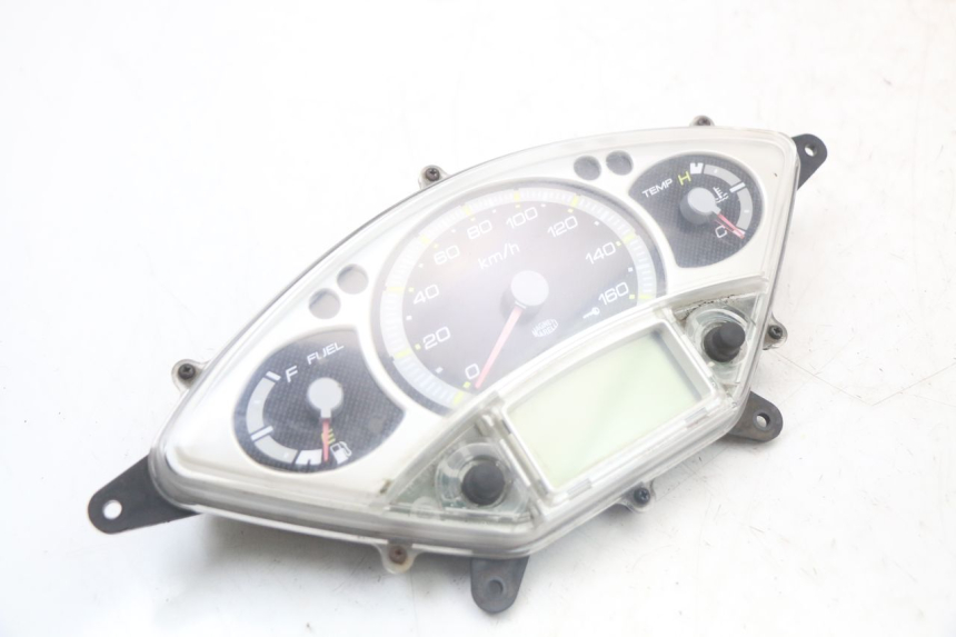photo de COMPTEUR YAMAHA X-MAX XMAX 250 (2006 - 2009)
