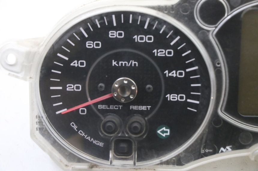 photo de COMPTEUR YAMAHA X-MAX XMAX 125 (2010 - 2014)