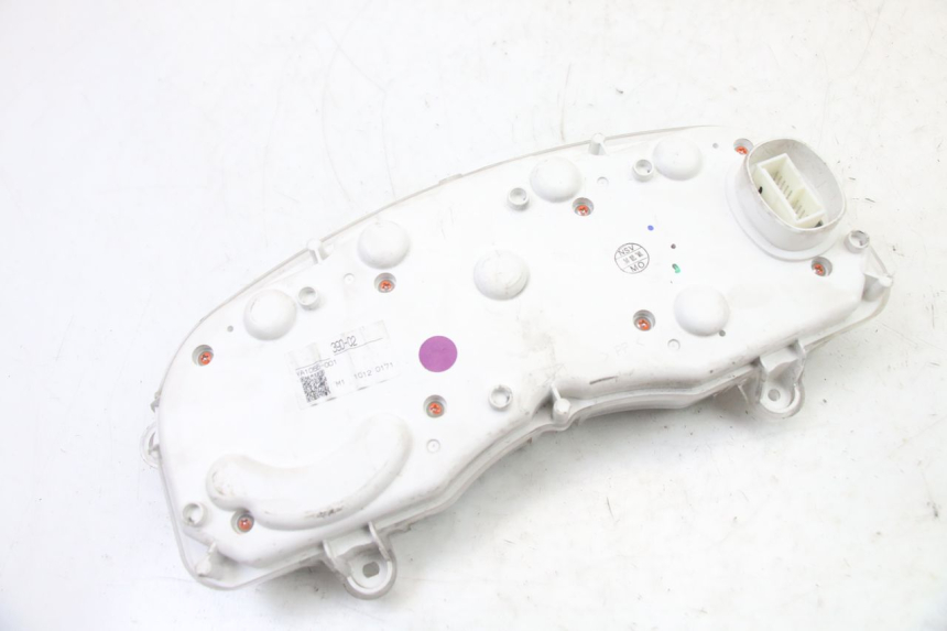photo de COMPTEUR YAMAHA X-MAX XMAX 125 (2010 - 2014)
