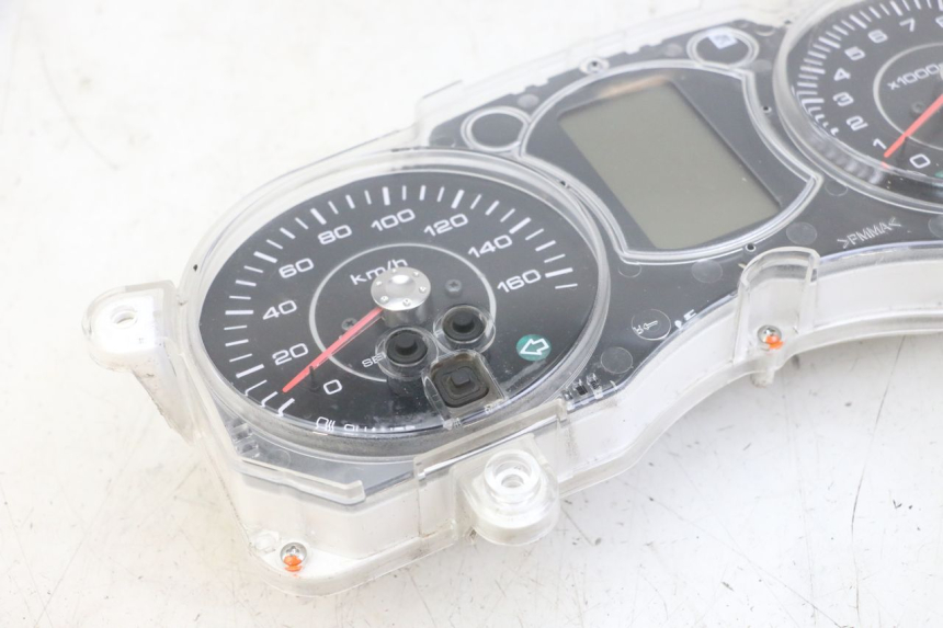 photo de COMPTEUR YAMAHA X-MAX XMAX 125 (2010 - 2014)