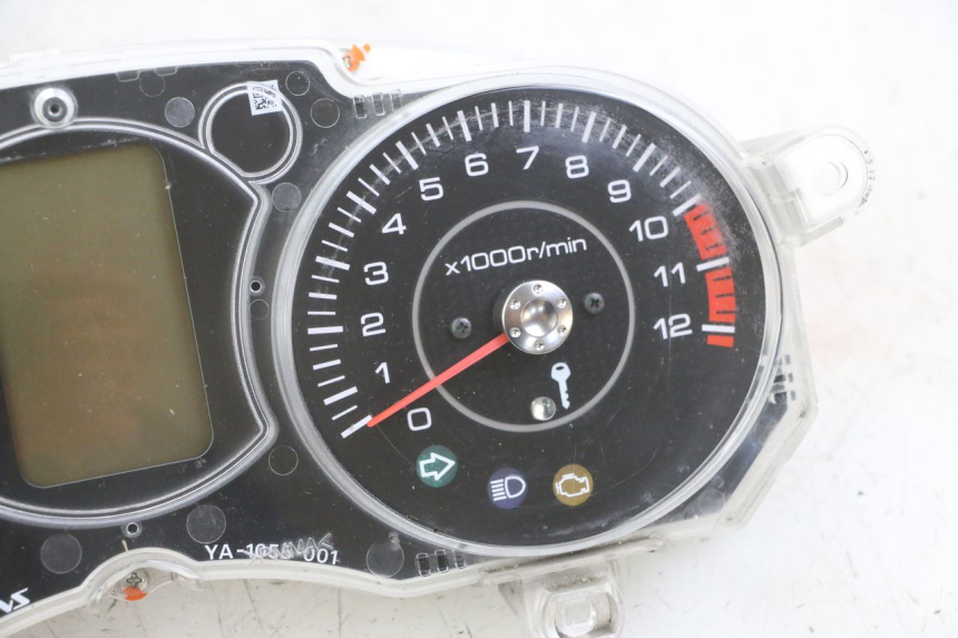 photo de COMPTEUR YAMAHA X-MAX XMAX 125 (2010 - 2014)