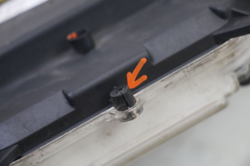 photo de COMPTEUR YAMAHA XMAX X-MAX 125 (2006 - 2009)