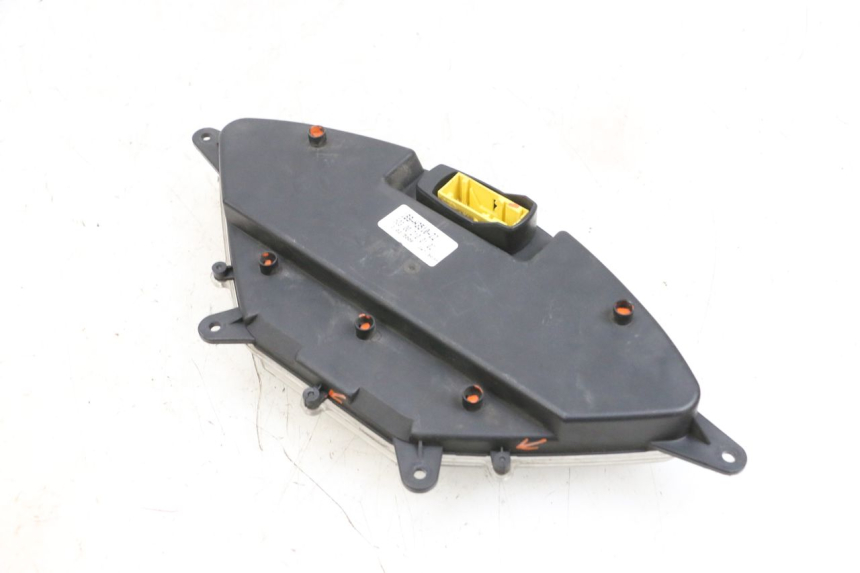 photo de COMPTEUR YAMAHA XMAX X-MAX 125 (2006 - 2009) - Marquages et références