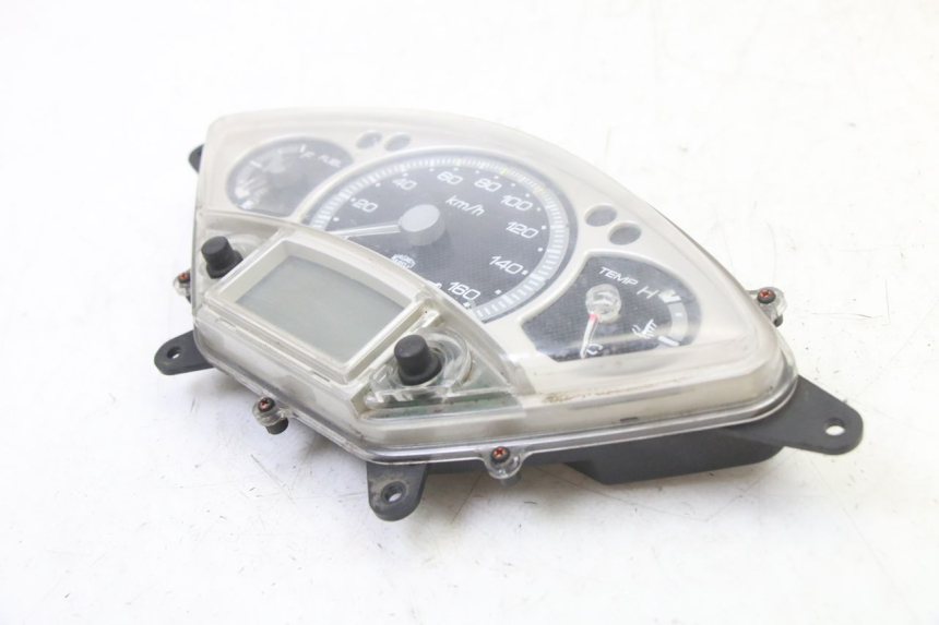 photo de COMPTEUR YAMAHA XMAX X-MAX 125 (2006 - 2009)
