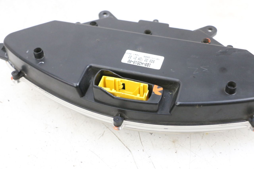 photo de COMPTEUR YAMAHA XMAX X-MAX 125 (2006 - 2009) - État de surface