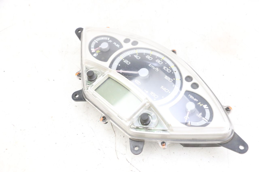 photo de COMPTEUR YAMAHA XMAX X-MAX 125 (2006 - 2009) - Pièce contrôlée