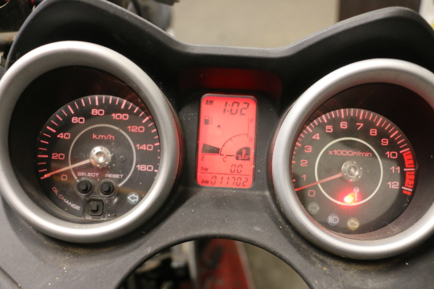 photo de COMPTEUR YAMAHA X-MAX XMAX 125 (2010 - 2013) - Zoom état d’usage